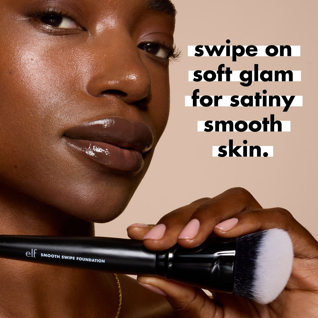 Smooth Swipe Foundation Brush